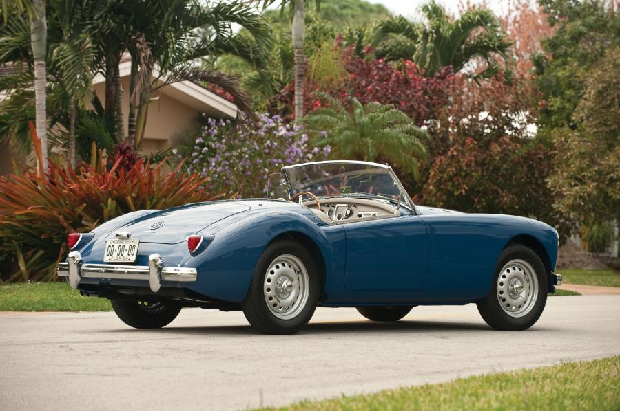  MGA Twin-Cam Roadster 1959 года  (фото 16 из 16)